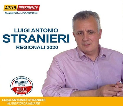 Immagine che contiene testo, Viso umano, uomo, vestiti Il contenuto generato dall'IA potrebbe non essere corretto.